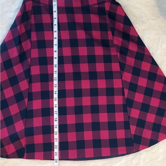 NWT Draper James Buffalo Check Mid A line: plaid print- pink and blue. Size 6 - Picture 8 of 8